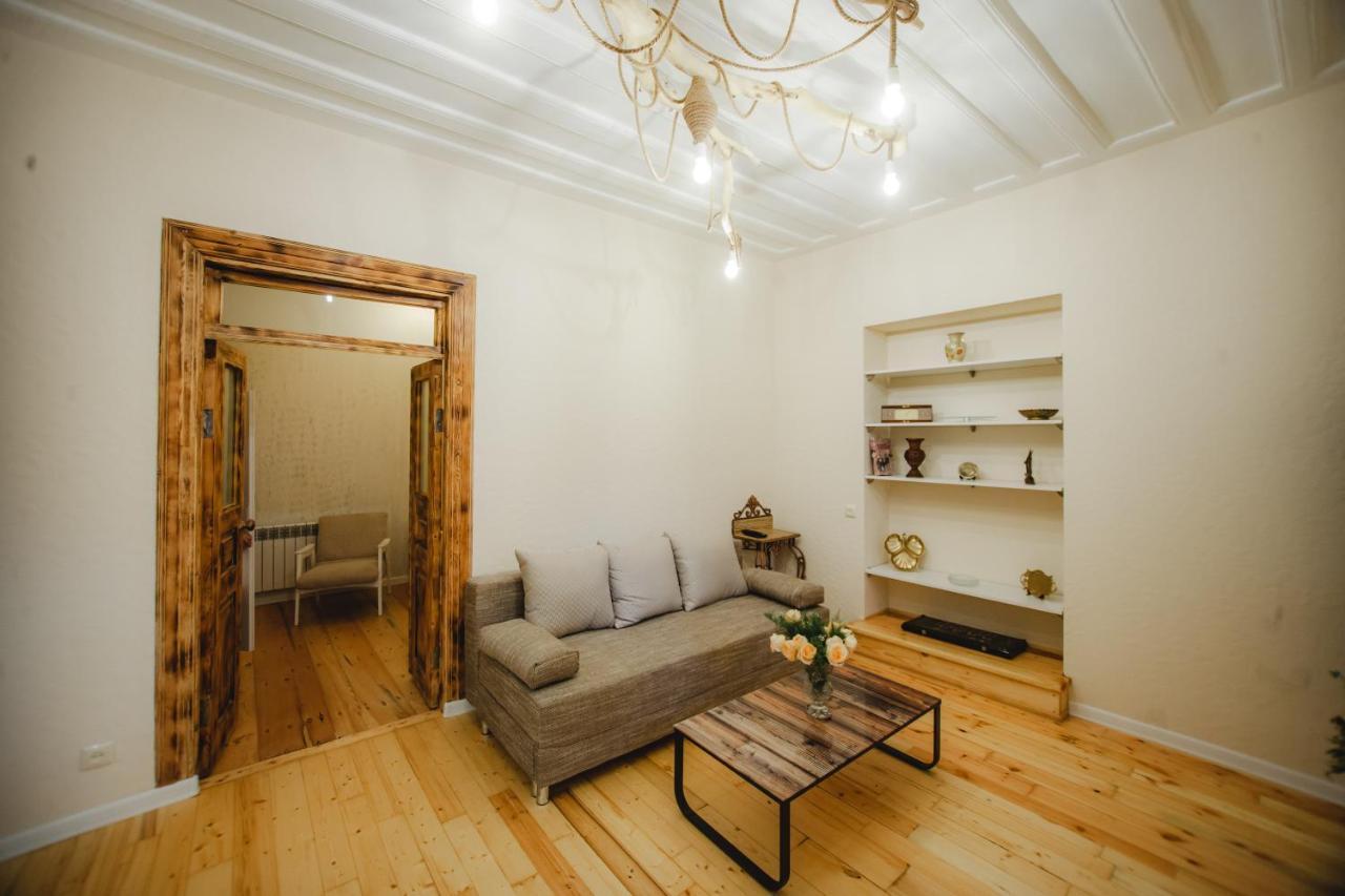 Mkhitaryan Guest House Gyumri Exterior photo